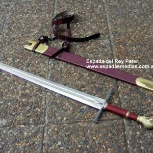 Alternative view of Espada Rey Peter Narnia con Vaina
